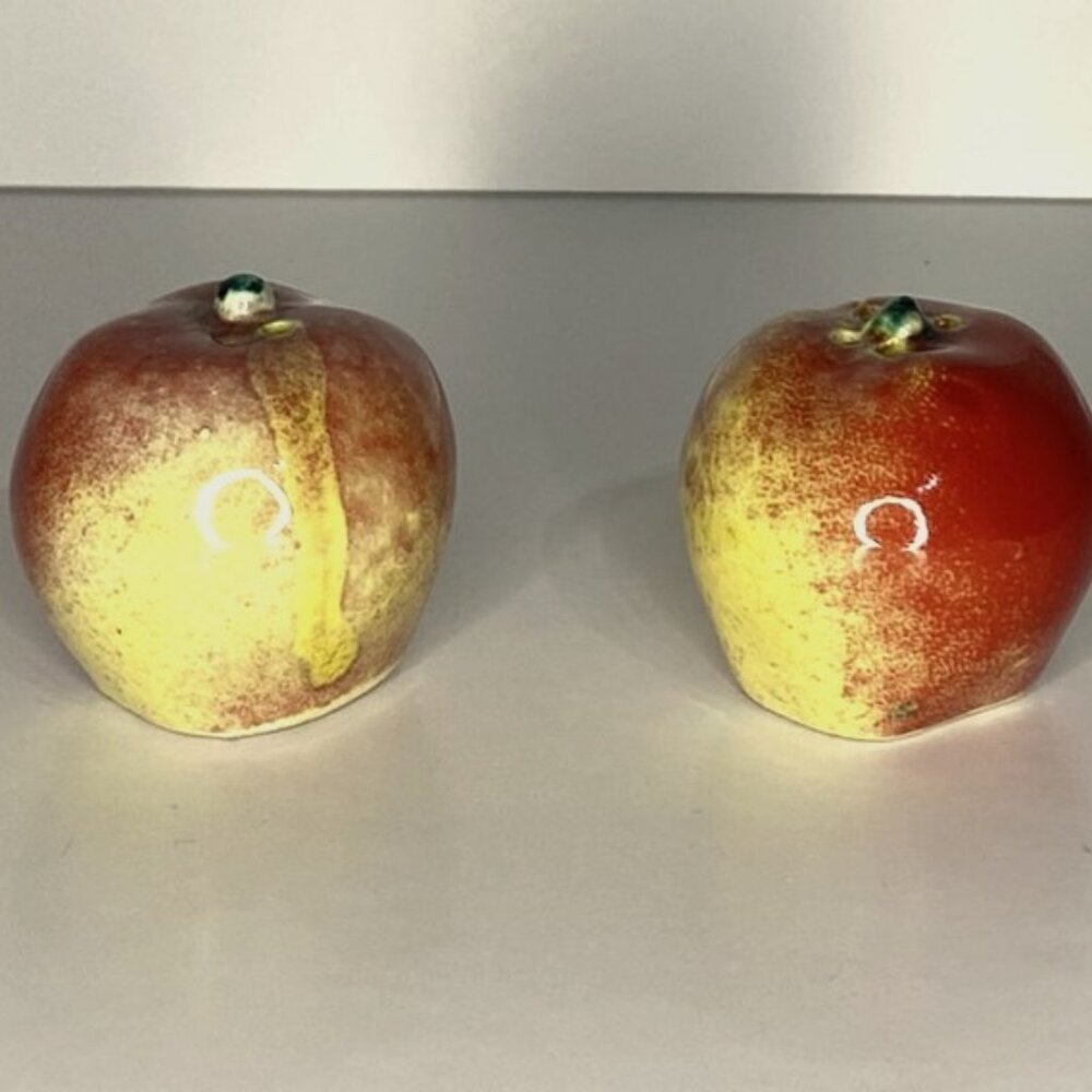 Vintage Mini Apple Salt & Pepper Shakers